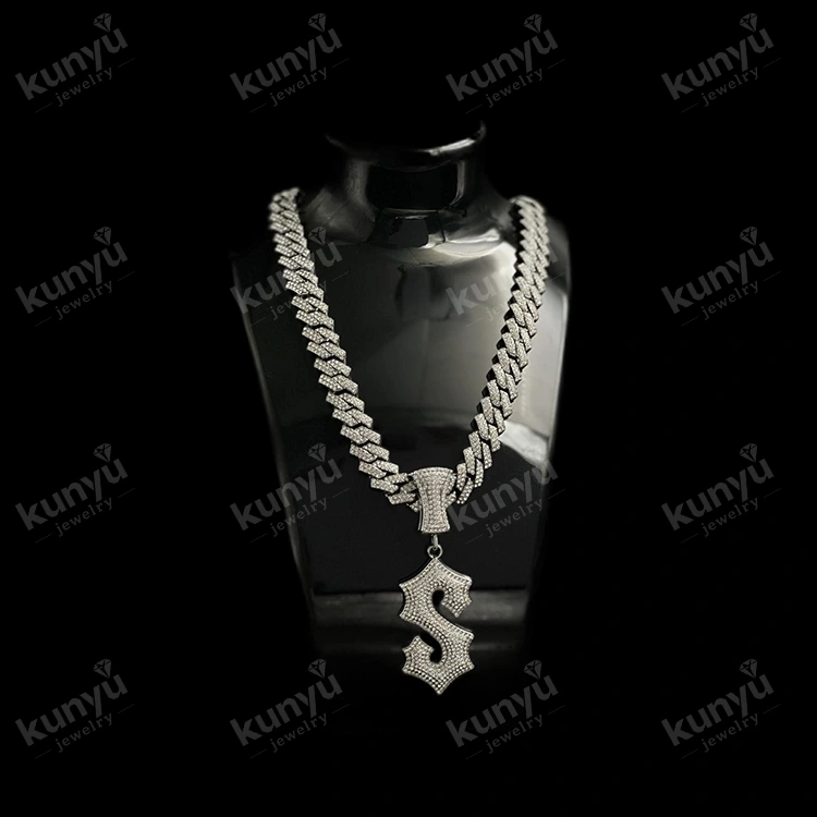 Hip Hop Charm riipus