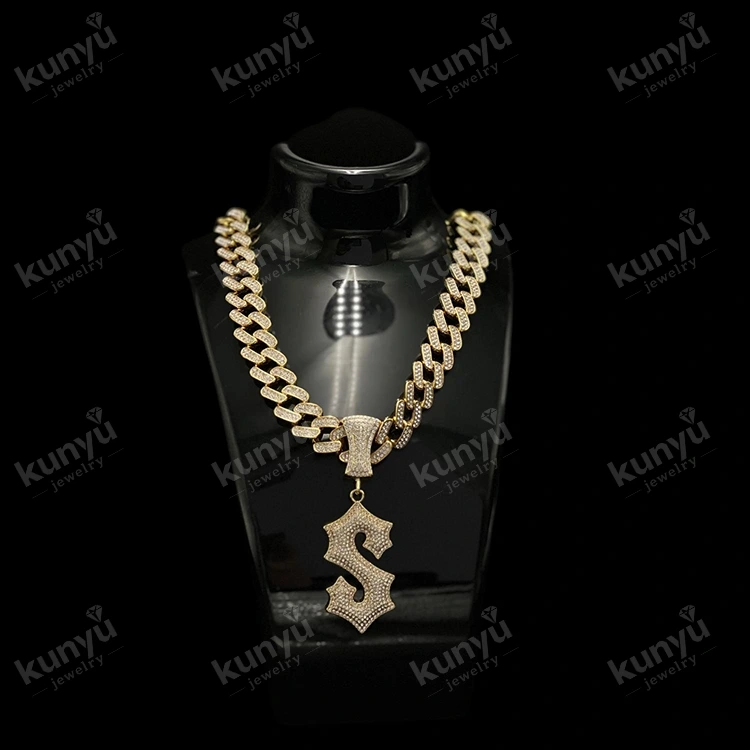 Hip Hop Charm riipus