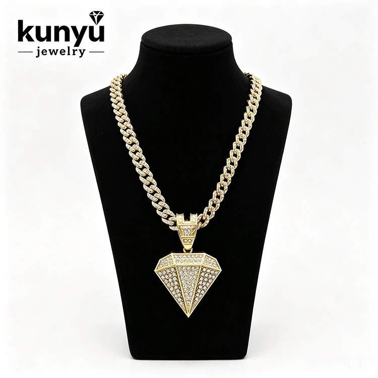 Hip Hop Charm riipus