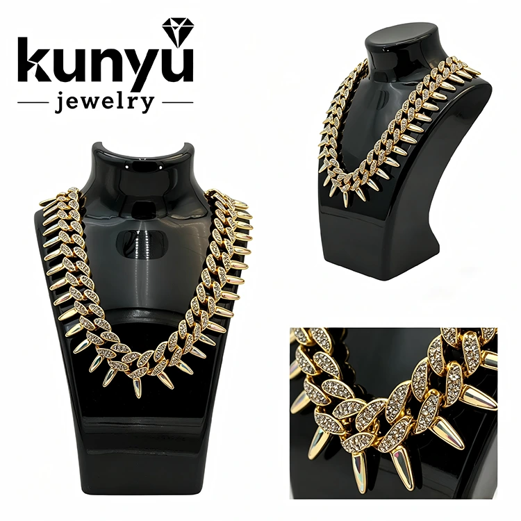 Streetwear Cuban Link Chain